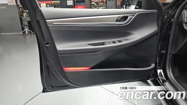 Hyundai Grandeur 2021 thumb 3