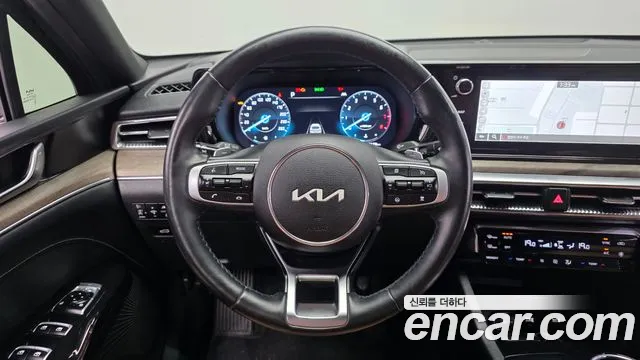 Kia K5 2022 thumb 3