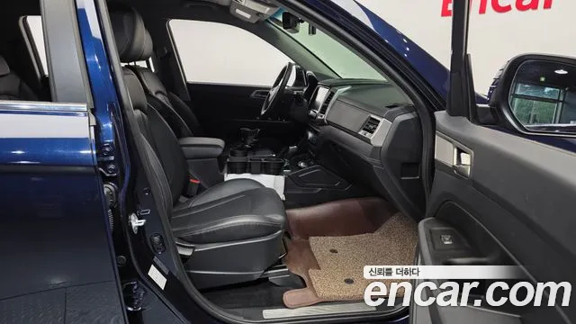 KGM Rexton 2018 thumb 3