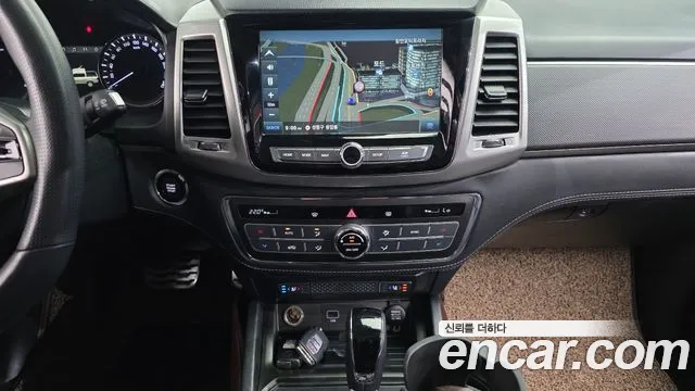KGM Rexton 2018 thumb 5
