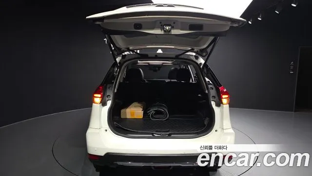 Nissan X-Trail 2018 thumb 7