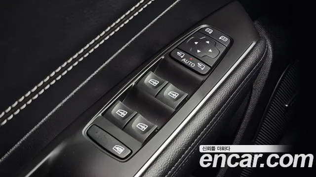 Renault SM6 2020 thumb 10