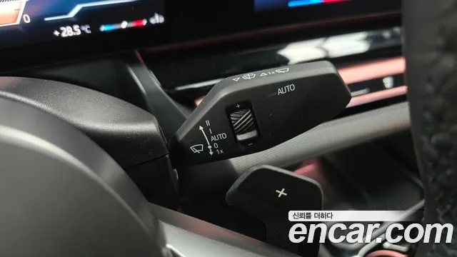 BMW 5 серии 2025 thumb 10