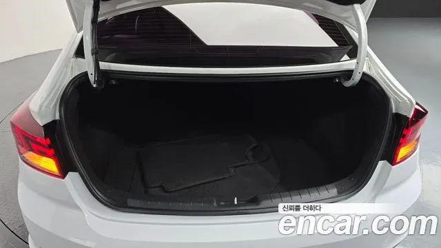 Hyundai Avante 2020 thumb 12