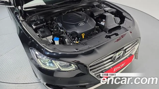 Hyundai Grandeur 2017 thumb 6