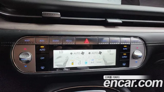 Genesis G90 2023 thumb 12