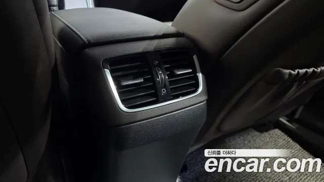 Hyundai Grandeur 2018 thumb 10