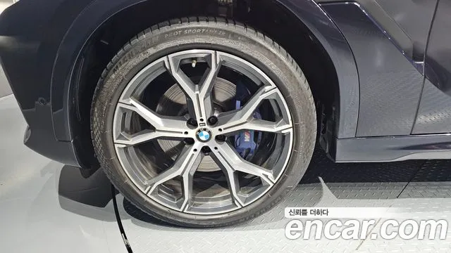 BMW X6 2021 thumb 6