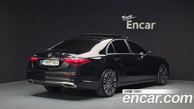 Mercedes-Benz S-Class 2022 thumb 8