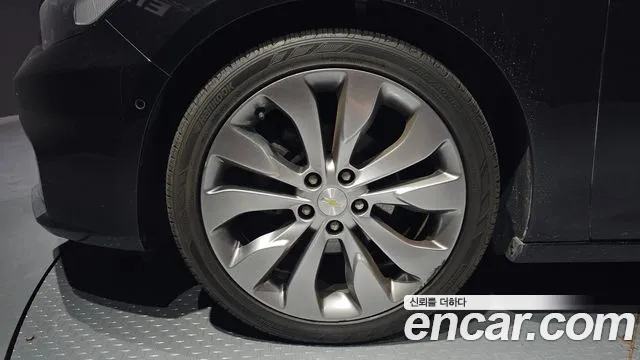 Chevrolet Malibu 2017 thumb 5