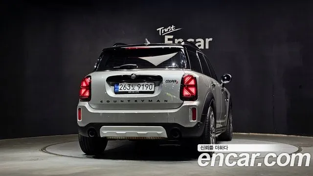 Mini Cooper 2023 thumb 10