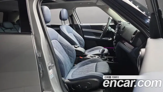 Mini Cooper 2023 thumb 5