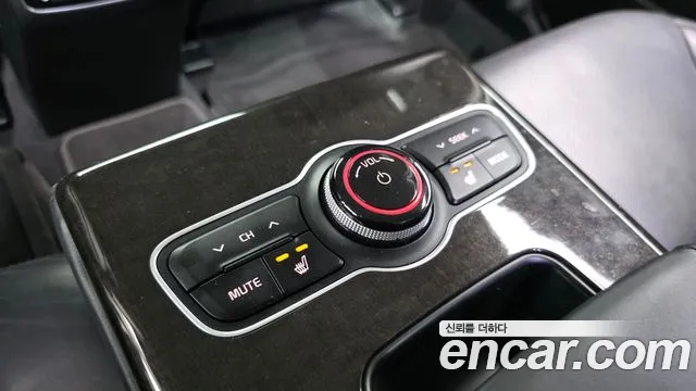 Kia K7 2012 thumb 8