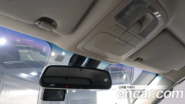 KGM Korando 2019 thumb 4