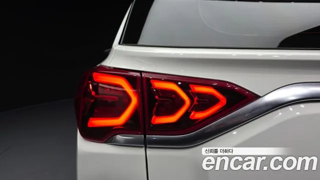 KGM Korando 2019 thumb 3
