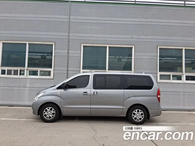 Hyundai Staria 2013 thumb 2