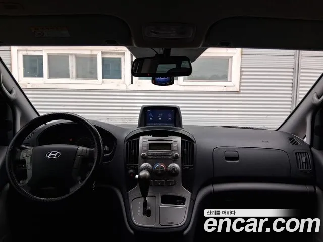 Hyundai Staria 2013 thumb 4