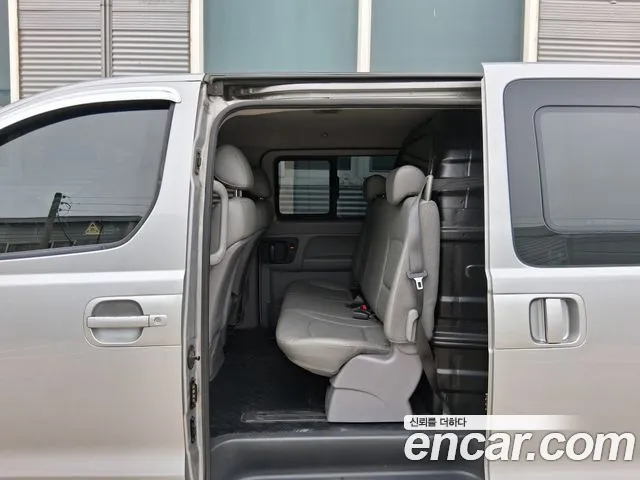 Hyundai Staria 2013 thumb 8