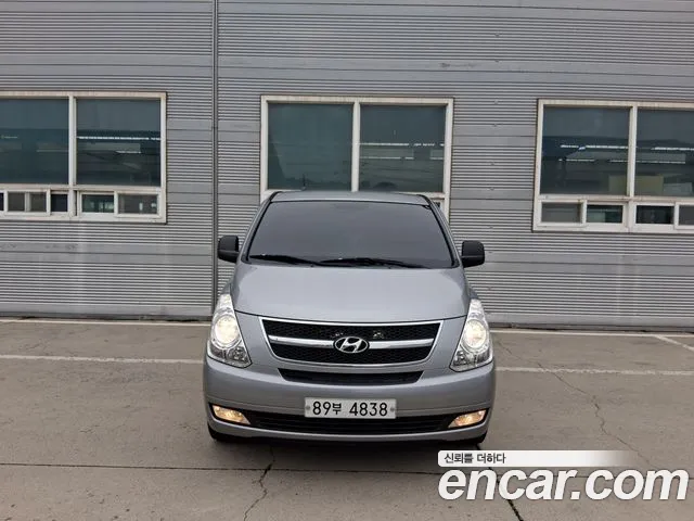 Hyundai Staria 2013 thumb 10