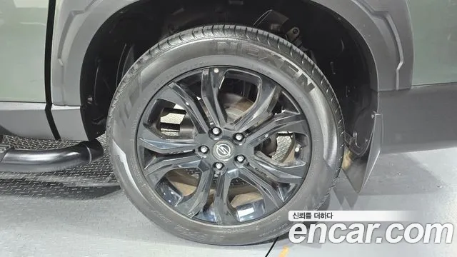 KGM Rexton 2021 thumb 9