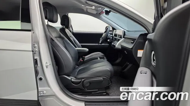 Hyundai Ioniq5 2024 thumb 2