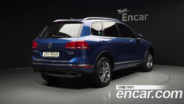 Volkswagen Touareg 2015 thumb 3