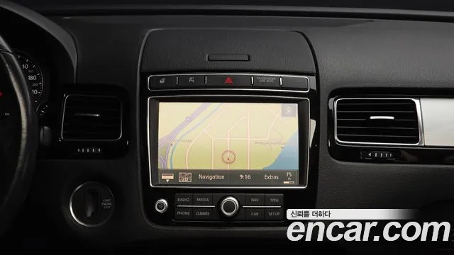 Volkswagen Touareg 2015 thumb 5