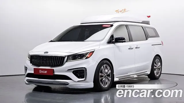 Kia Carnival 2018 thumb 9