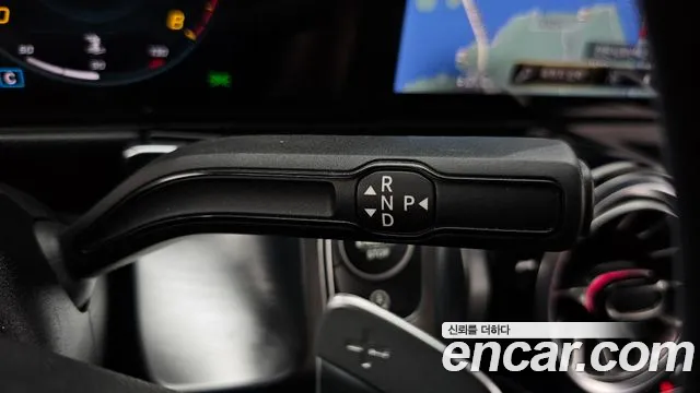 Mercedes-Benz GLB 2021 thumb 9