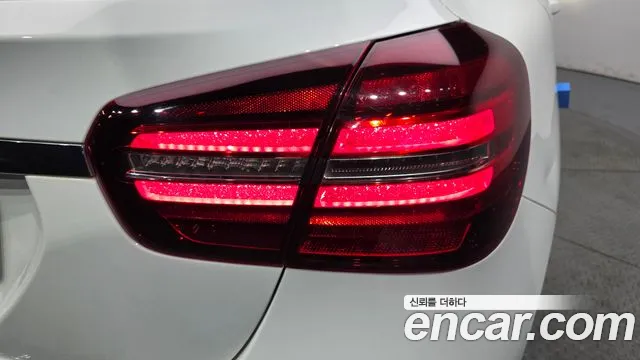 Mercedes-Benz A-Класс 2019 thumb 2