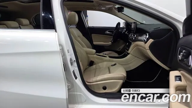 Mercedes-Benz A-Класс 2019 thumb 11