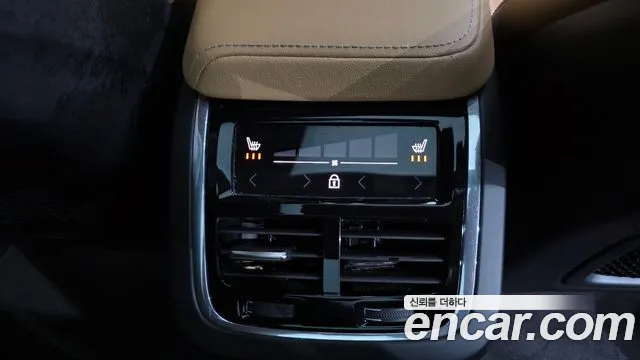 Volvo V60 2023 thumb 4