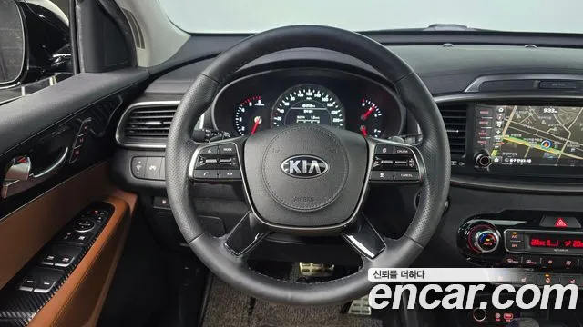 Kia Sorento 2017 thumb 8
