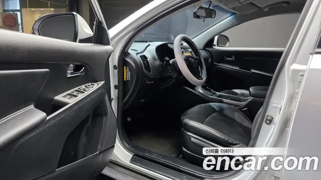 Kia Sportage 2014 thumb 10