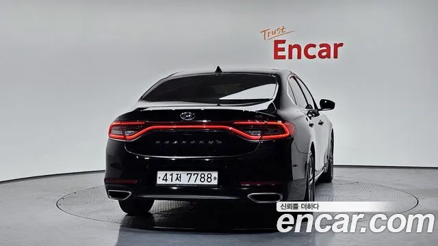 Hyundai Grandeur 2017 thumb 4
