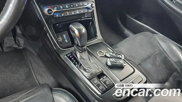 Hyundai Grandeur 2017 thumb 12