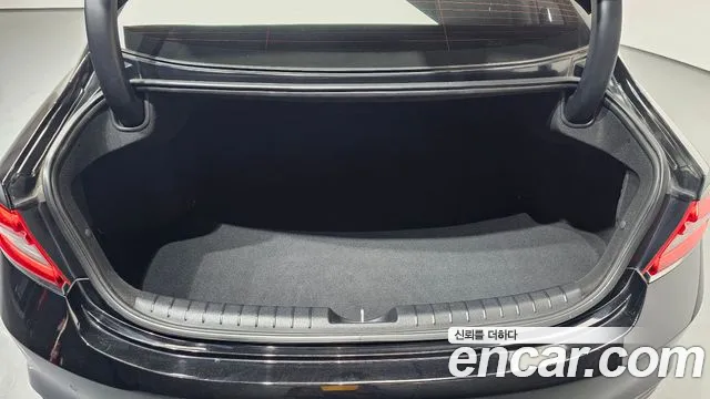 Hyundai Grandeur 2017 thumb 7