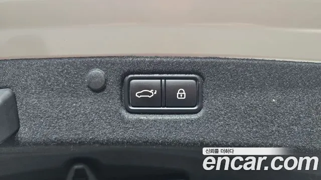 Hyundai Grandeur 2018 thumb 10