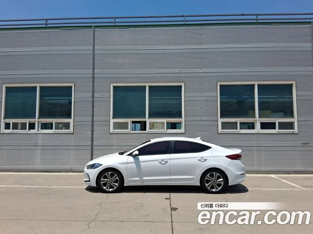 Hyundai Avante 2018 thumb 2