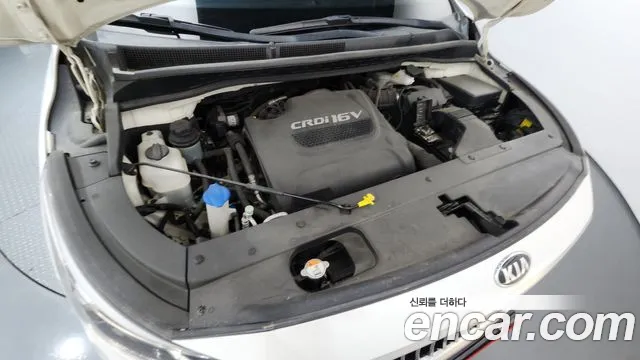 Kia Carnival 2015 thumb 7