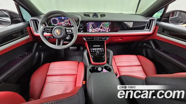 Porsche Cayenne 2025 thumb 12