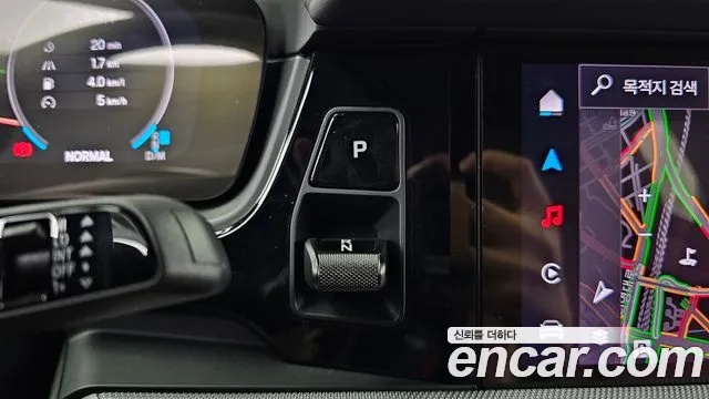 Porsche Cayenne 2025 thumb 5
