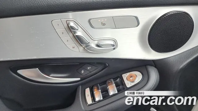 Mercedes-Benz GLC 2018 thumb 9