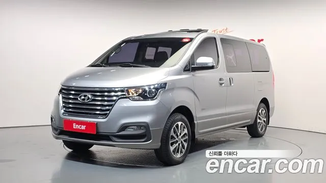 Hyundai Staria 2018 thumb 4
