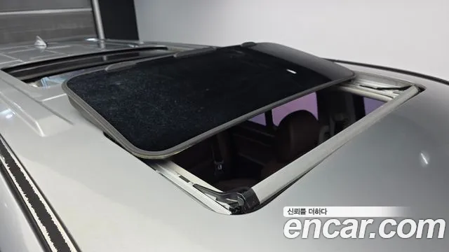 Hyundai Staria 2018 thumb 10