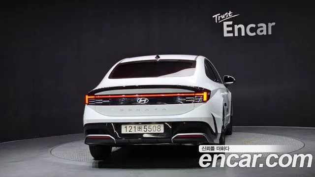 Hyundai Sonata 2023 thumb 3