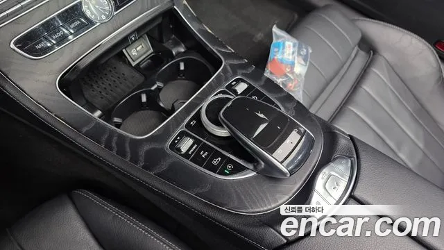 Mercedes-Benz E-Class 2019 thumb 5