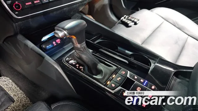 Kia K7 2018 thumb 3