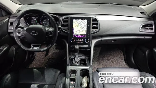 Renault SM6 2016 thumb 10