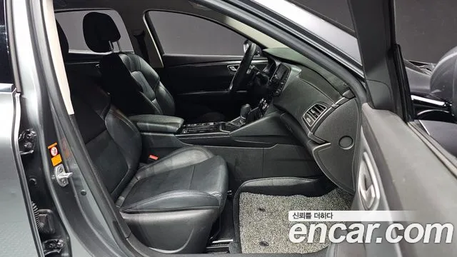 Renault SM6 2016 thumb 7